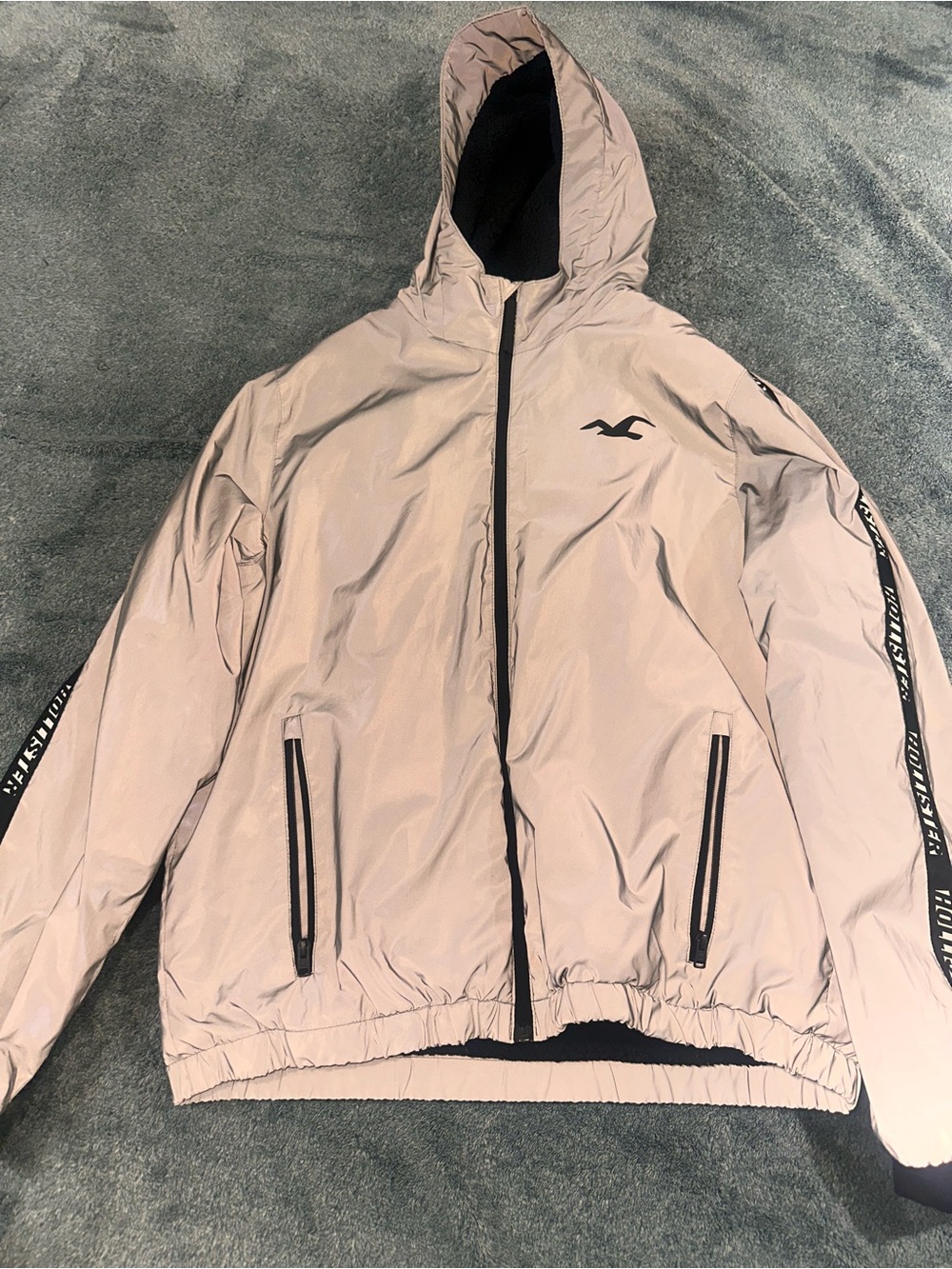 Hollister Men’s Hooded Windbreaker with Black Accents